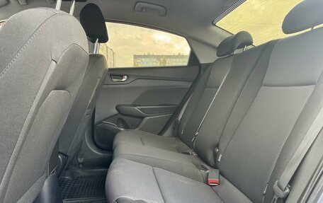 Hyundai Solaris II рестайлинг, 2018 год, 1 299 000 рублей, 10 фотография