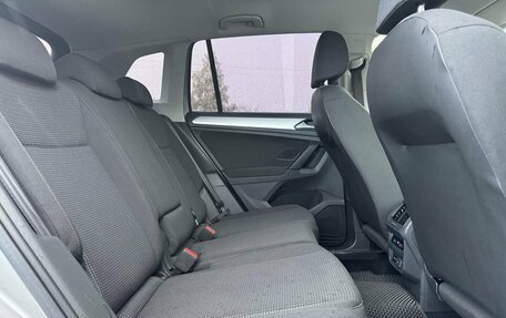 Volkswagen Tiguan II, 2020 год, 2 699 000 рублей, 9 фотография
