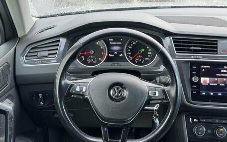 Volkswagen Tiguan II, 2020 год, 2 699 000 рублей, 16 фотография