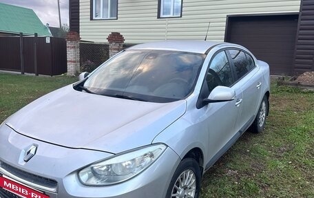 Renault Fluence I, 2013 год, 790 000 рублей, 2 фотография