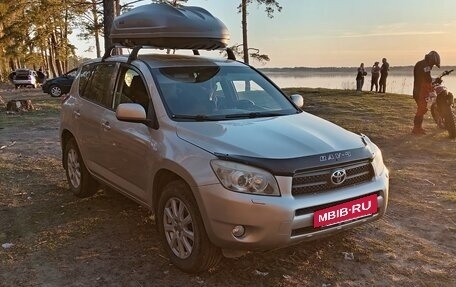 Toyota RAV4, 2006 год, 1 235 000 рублей, 2 фотография