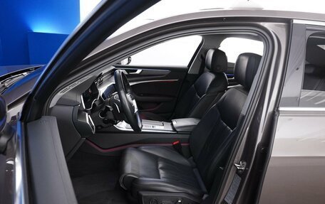 Audi A6, 2018 год, 4 299 077 рублей, 10 фотография