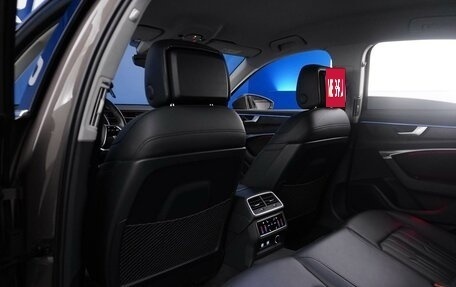 Audi A6, 2018 год, 4 299 077 рублей, 11 фотография