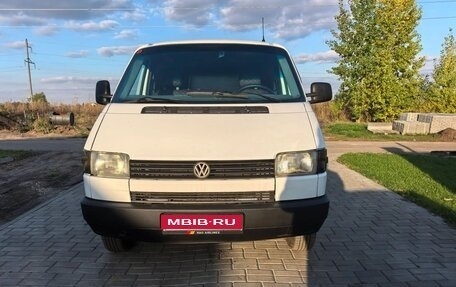 Volkswagen Transporter T4, 1991 год, 560 000 рублей, 1 фотография