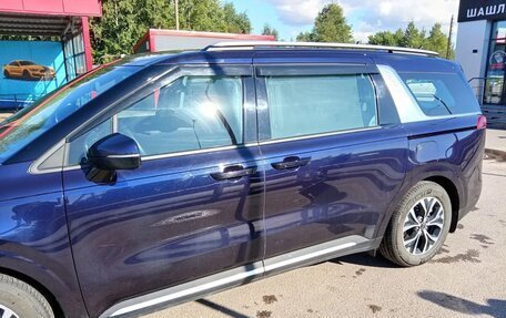 KIA Carnival, 2021 год, 4 000 000 рублей, 1 фотография