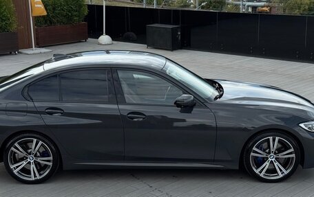 BMW 3 серия, 2019 год, 4 600 000 рублей, 8 фотография