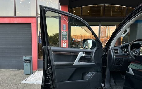 Toyota Land Cruiser 200, 2021 год, 8 258 000 рублей, 9 фотография