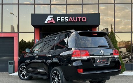 Toyota Land Cruiser 200, 2021 год, 8 258 000 рублей, 5 фотография