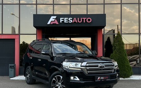 Toyota Land Cruiser 200, 2021 год, 8 258 000 рублей, 3 фотография