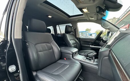 Toyota Land Cruiser 200, 2021 год, 8 258 000 рублей, 20 фотография