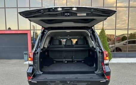 Toyota Land Cruiser 200, 2021 год, 8 258 000 рублей, 24 фотография