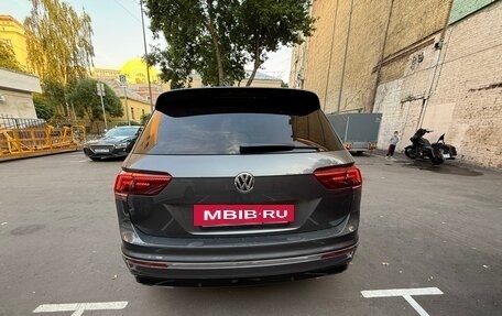 Volkswagen Tiguan II, 2019 год, 3 500 000 рублей, 4 фотография