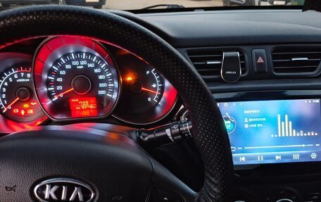 KIA Rio III рестайлинг, 2012 год, 700 000 рублей, 9 фотография