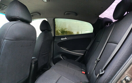 Hyundai Solaris II рестайлинг, 2014 год, 967 000 рублей, 16 фотография