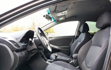 Hyundai Solaris II рестайлинг, 2014 год, 967 000 рублей, 20 фотография