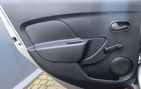 Renault Sandero II рестайлинг, 2022 год, 1 799 000 рублей, 13 фотография