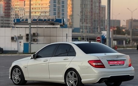 Mercedes-Benz C-Класс, 2011 год, 1 335 000 рублей, 10 фотография