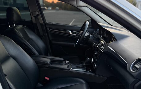 Mercedes-Benz C-Класс, 2011 год, 1 335 000 рублей, 33 фотография