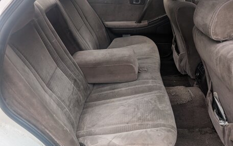 Toyota Crown, 1989 год, 350 000 рублей, 7 фотография
