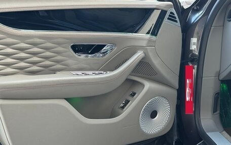 Bentley Flying Spur, 2020 год, 18 500 000 рублей, 11 фотография