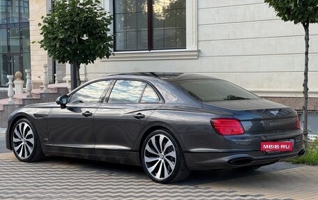 Bentley Flying Spur, 2020 год, 18 500 000 рублей, 3 фотография