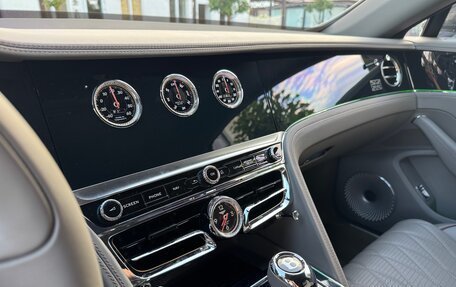 Bentley Flying Spur, 2020 год, 18 500 000 рублей, 18 фотография