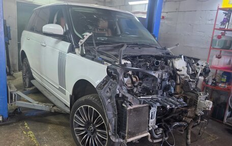 Land Rover Range Rover IV рестайлинг, 2017 год, 1 800 000 рублей, 3 фотография