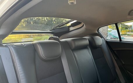 Honda Insight II рестайлинг, 2013 год, 980 000 рублей, 12 фотография