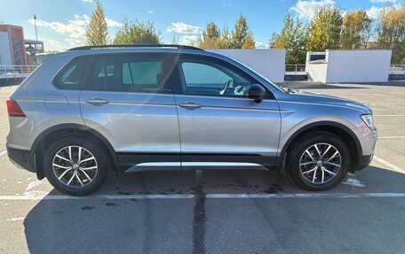 Volkswagen Tiguan II, 2019 год, 2 350 000 рублей, 5 фотография