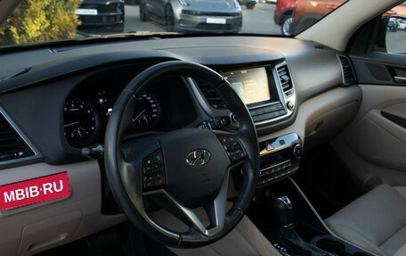 Hyundai Tucson III, 2016 год, 1 868 000 рублей, 10 фотография