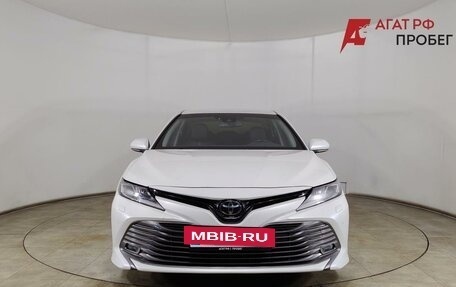 Toyota Camry, 2020 год, 3 100 000 рублей, 2 фотография