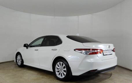 Toyota Camry, 2020 год, 3 100 000 рублей, 7 фотография