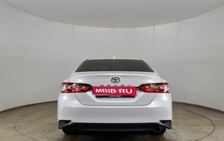 Toyota Camry, 2020 год, 3 100 000 рублей, 6 фотография