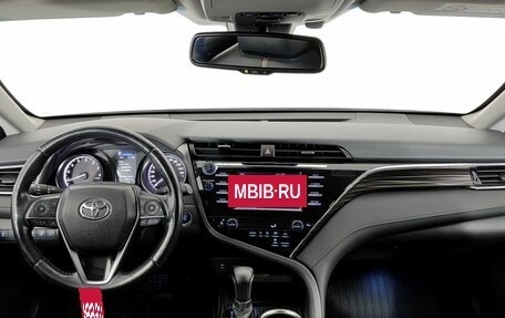Toyota Camry, 2020 год, 3 100 000 рублей, 14 фотография