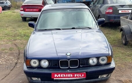 BMW 5 серия, 1990 год, 280 000 рублей, 3 фотография