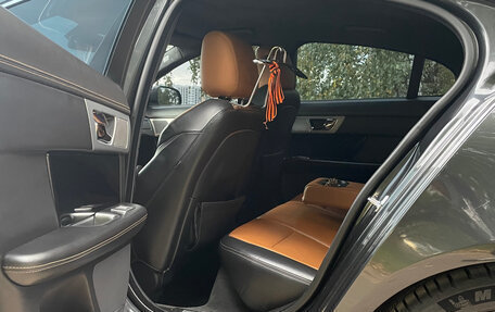 Jaguar XF I рестайлинг, 2012 год, 1 075 000 рублей, 10 фотография