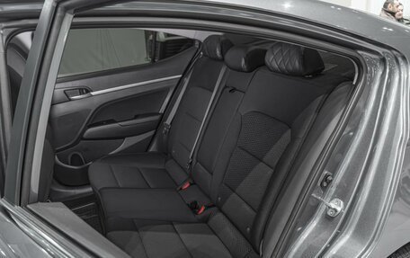 Hyundai Elantra VI рестайлинг, 2019 год, 1 690 000 рублей, 9 фотография
