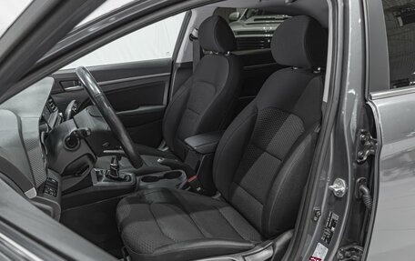 Hyundai Elantra VI рестайлинг, 2019 год, 1 690 000 рублей, 10 фотография
