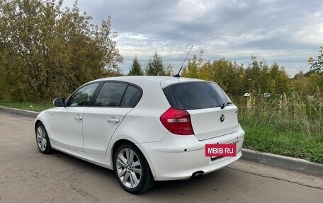 BMW 1 серия, 2011 год, 750 000 рублей, 2 фотография