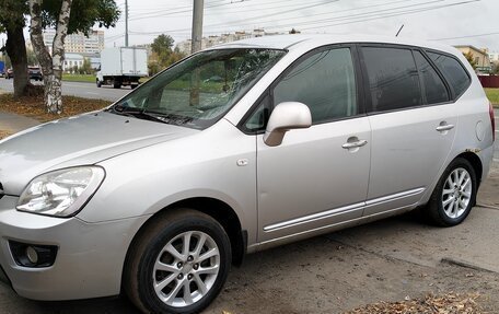KIA Carens III (RP), 2010 год, 520 000 рублей, 2 фотография
