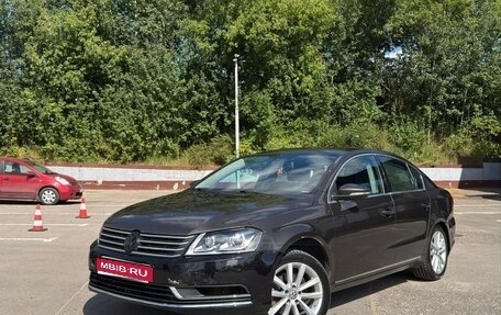 Volkswagen Passat B7, 2012 год, 600 000 рублей, 1 фотография