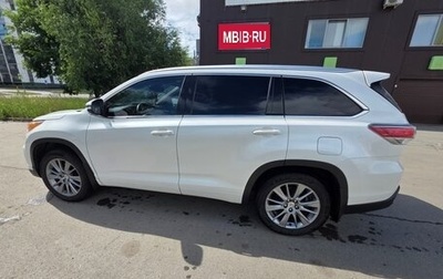 Toyota Highlander III, 2014 год, 2 600 000 рублей, 1 фотография