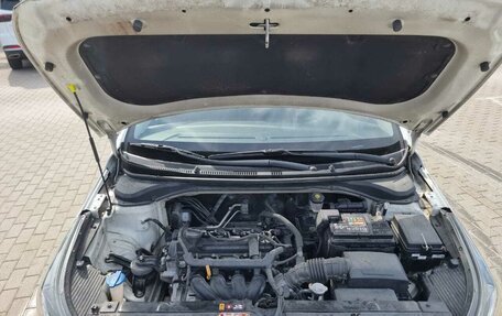 Hyundai Solaris II рестайлинг, 2018 год, 990 000 рублей, 17 фотография