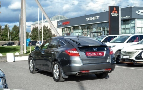 Honda Crosstour I рестайлинг, 2011 год, 895 000 рублей, 4 фотография