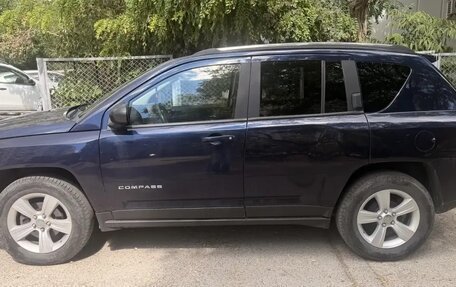 Jeep Compass I рестайлинг, 2012 год, 1 100 000 рублей, 17 фотография