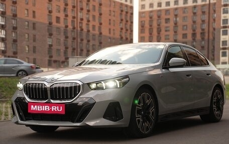 BMW 5 серия, 2024 год, 7 150 000 рублей, 15 фотография