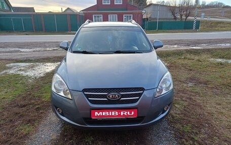 KIA cee'd I рестайлинг, 2008 год, 520 000 рублей, 1 фотография