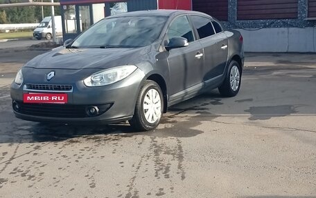 Renault Fluence I, 2011 год, 630 000 рублей, 2 фотография