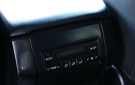 Toyota Land Cruiser Prado 150 рестайлинг 2, 2022 год, 5 680 000 рублей, 17 фотография