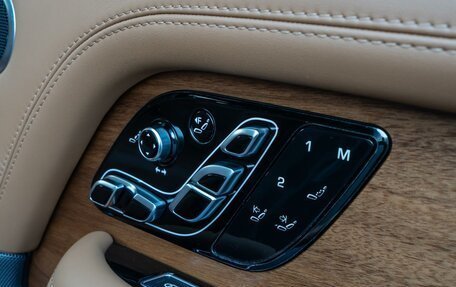 Land Rover Range Rover IV рестайлинг, 2022 год, 12 900 000 рублей, 30 фотография